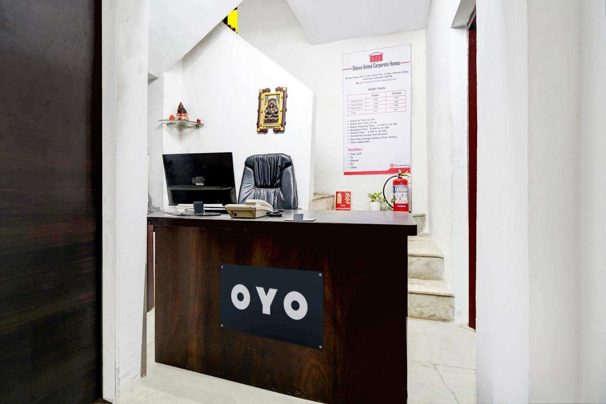 Oyo 67369豪华联合企业之家酒店 纳威孟买 外观 照片